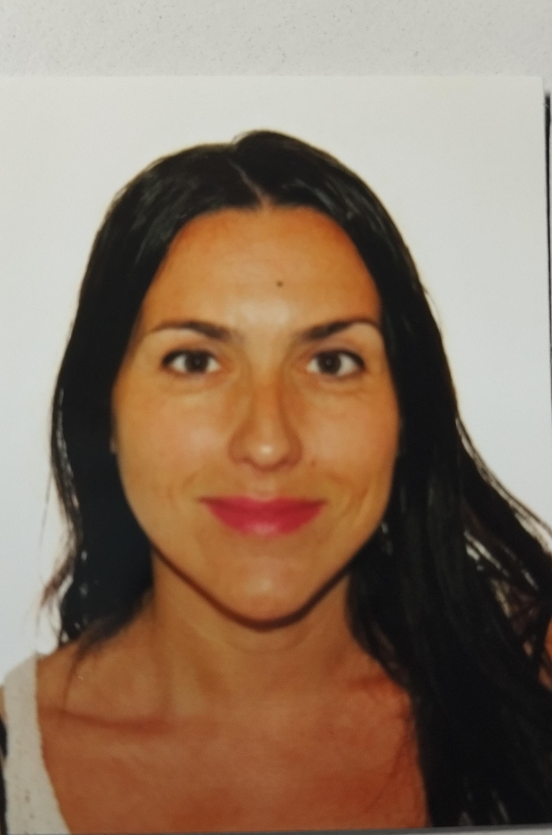 Nuria   Holgado Lorente  